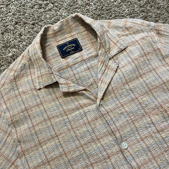 Men's Casual Button Down Shirt - Seersucker Beige Plaid - Picture 2 of 6